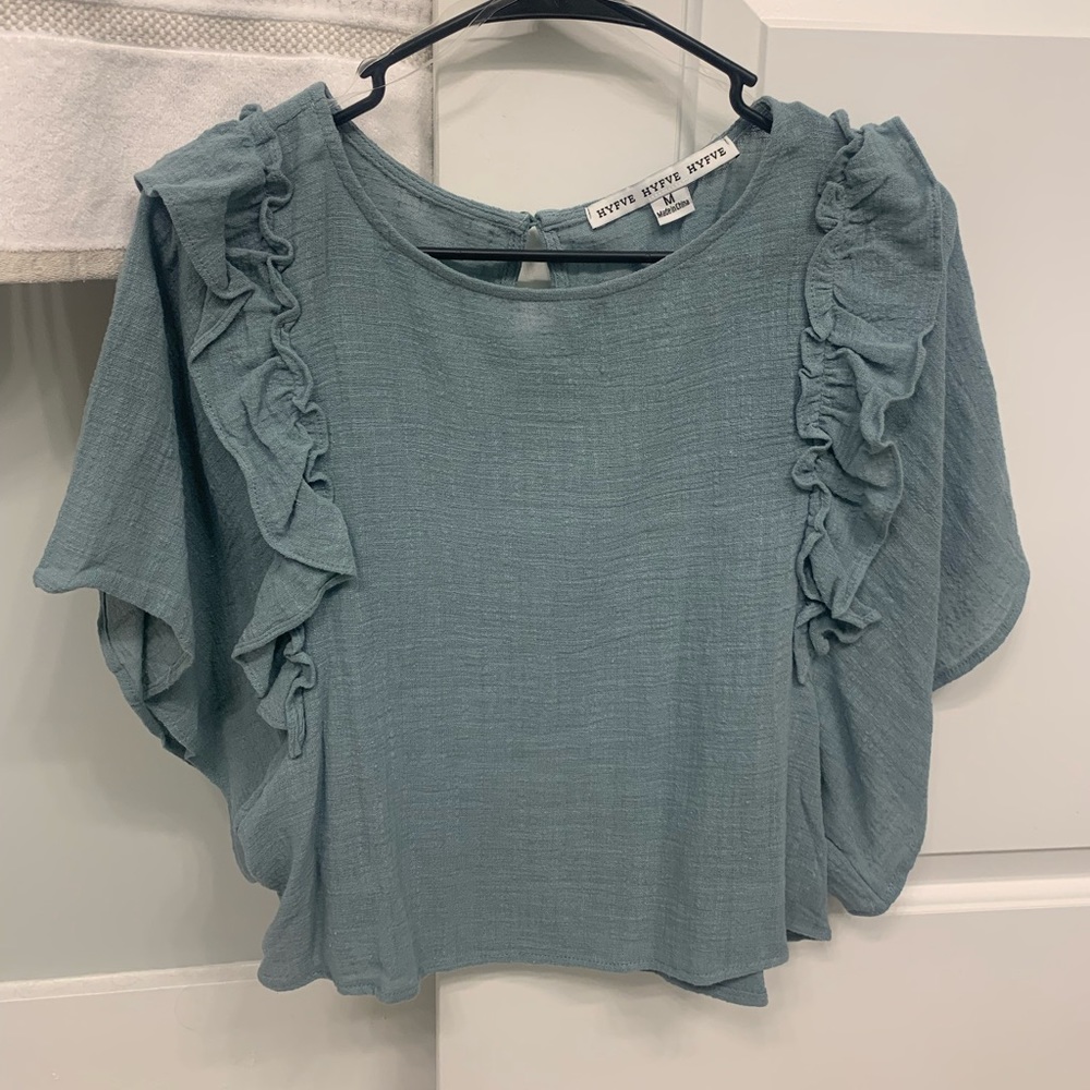 NEVER WORN Pink Lily boutique ruffle teal blouse